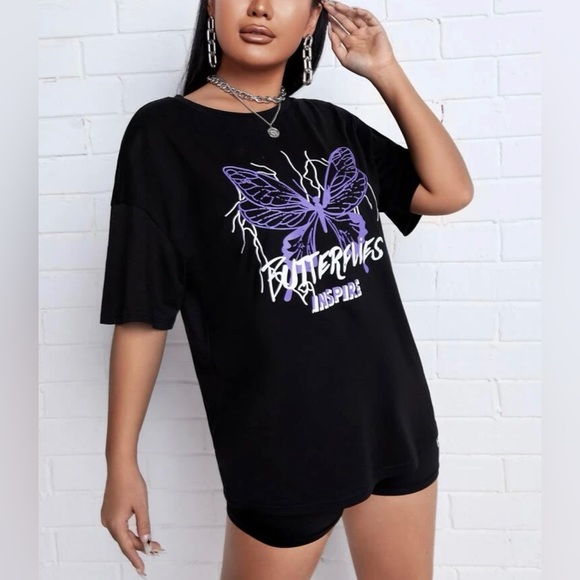 Butterfly Graphic Tee & Biker Short Set - Picture 5 of 7